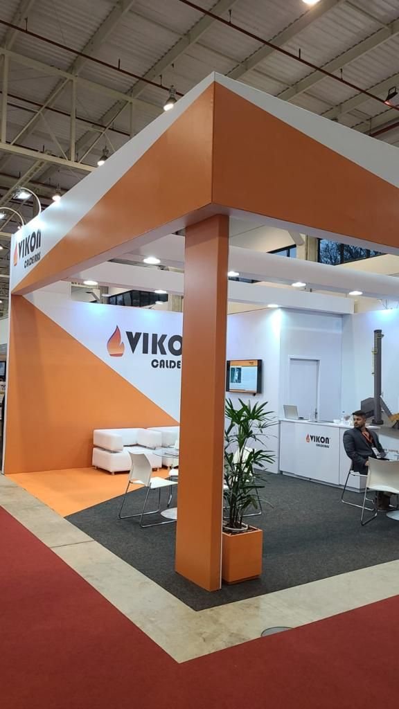 ASIA STANDS INDUSTRIA E COMERCIO DE STANDS E DISPLAYS LTDA Curitiba 4