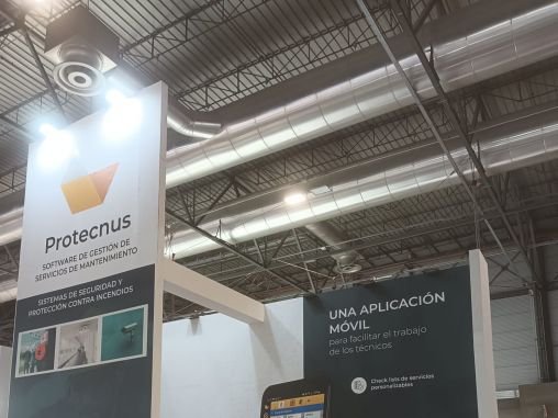 CREACTIVA stand fuera de serie Madrid 2