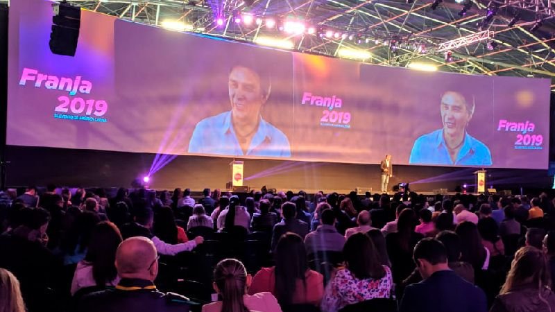 Evoforma imagen corporativa Bogota 5