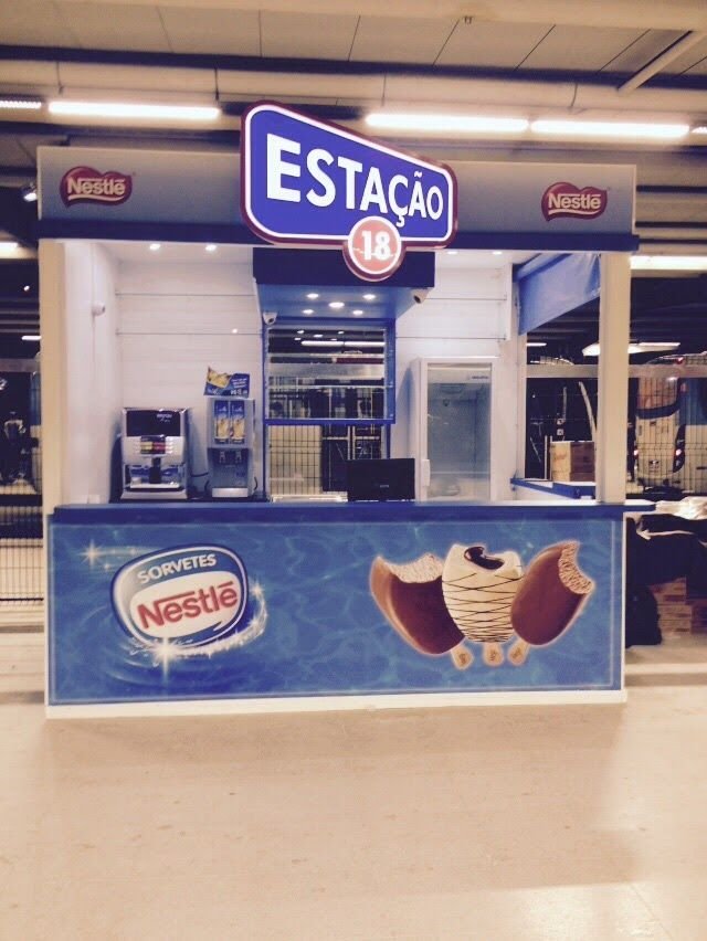 KM Cenografia e Marcenaria LTDA 18 KM Cenografia e Marcenaria LTDA Rio de Janeiro 17