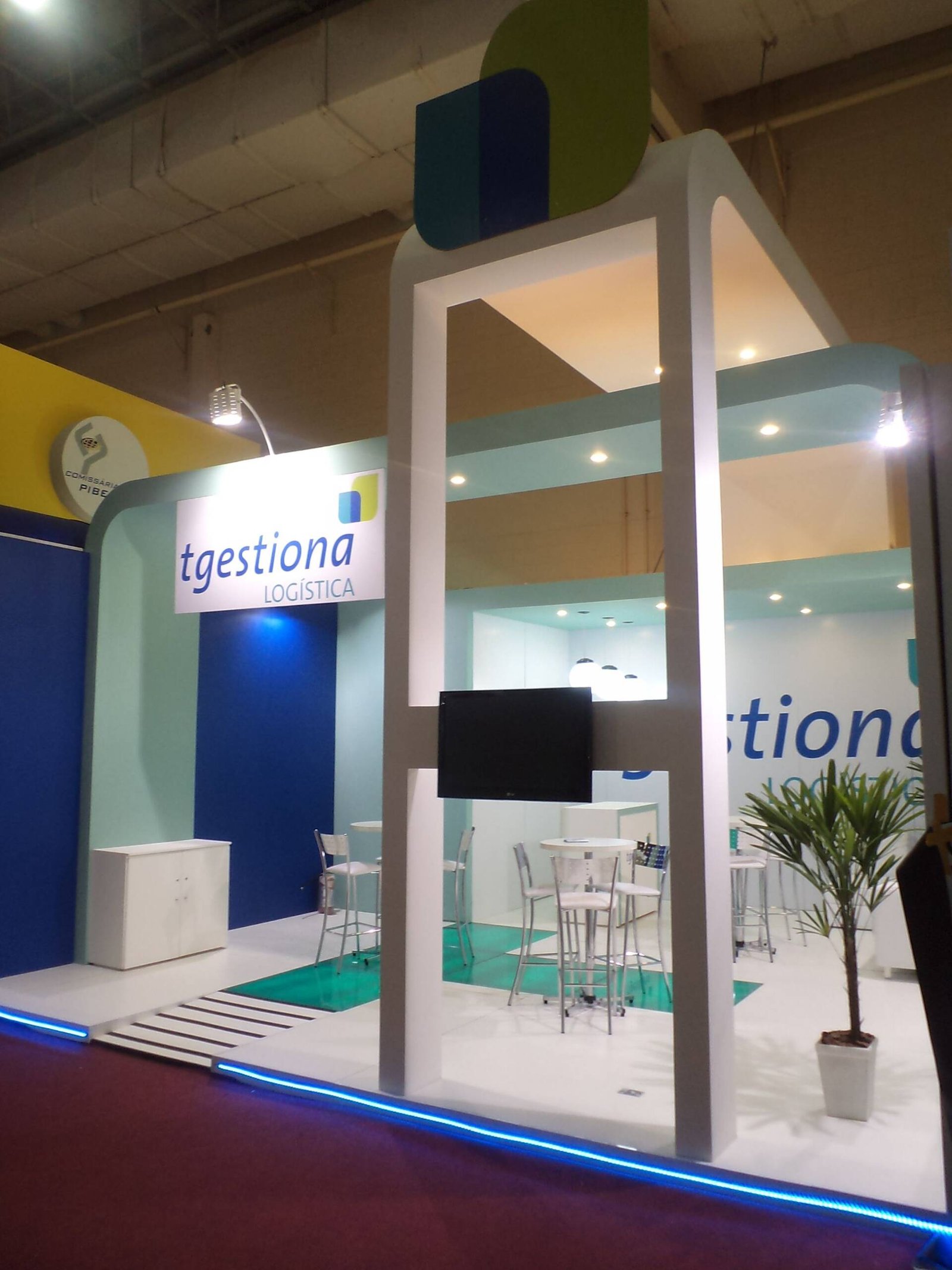 Polimídia Comunicação Visual e Estandes