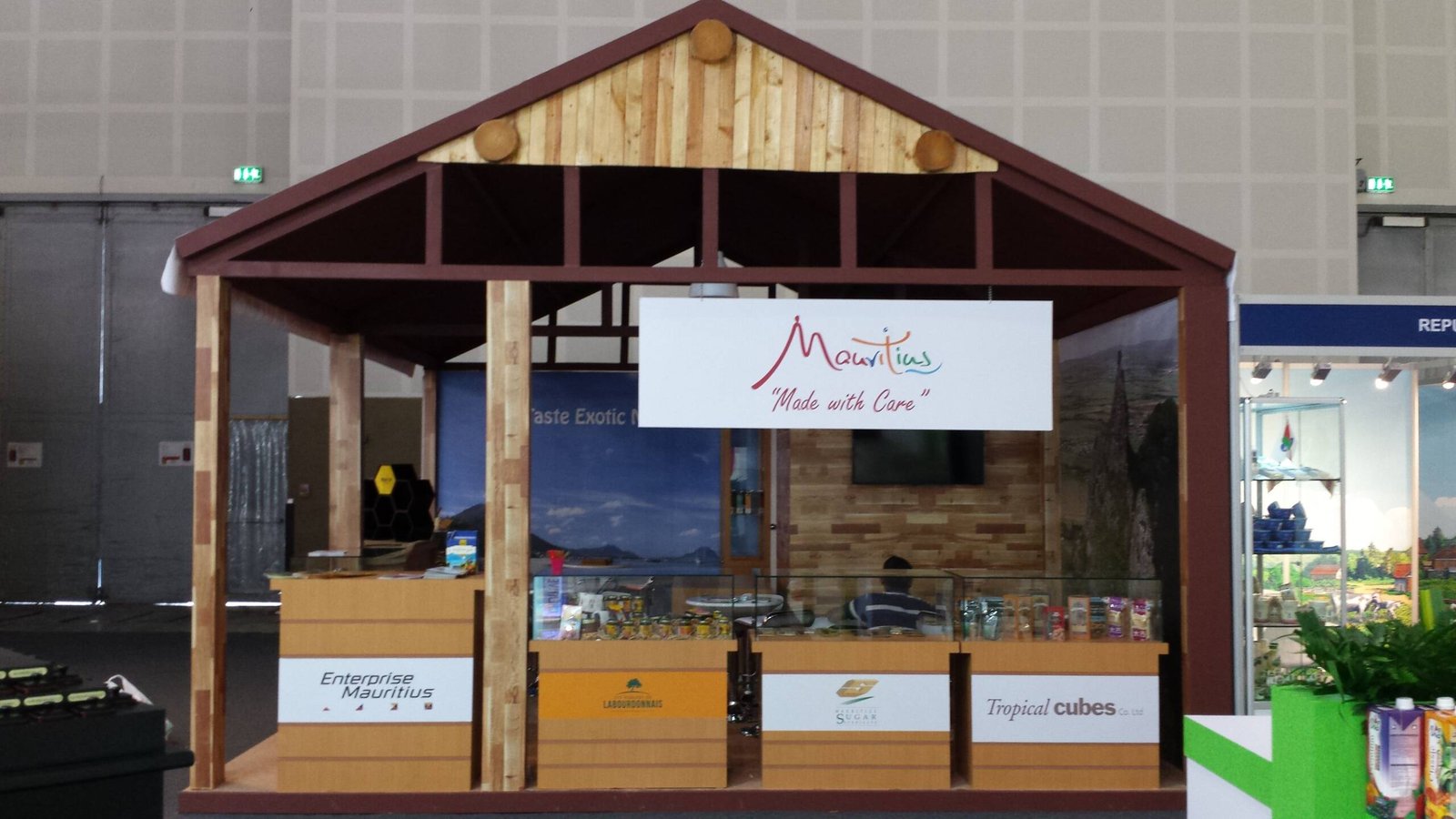 STAR SPRING EXHIBITION SERVICES