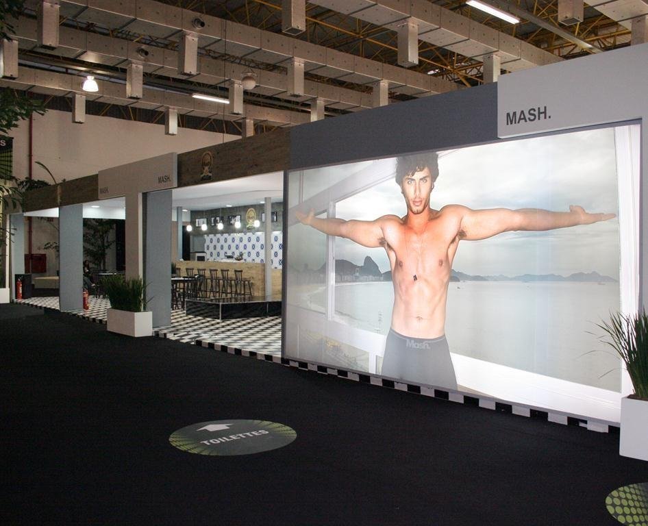 Spazio Stands Sao Paulo 3