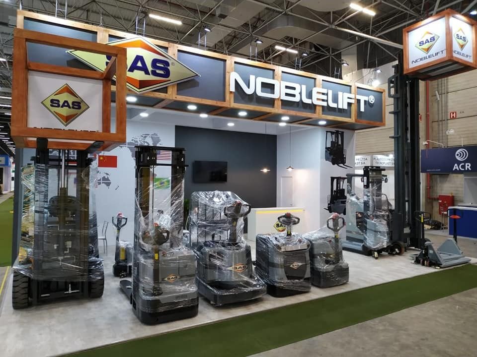 Studio CWB Cenografia & Stands 12 Studio CWB Cenografia Stands Sao Jose dos Pinhais 11