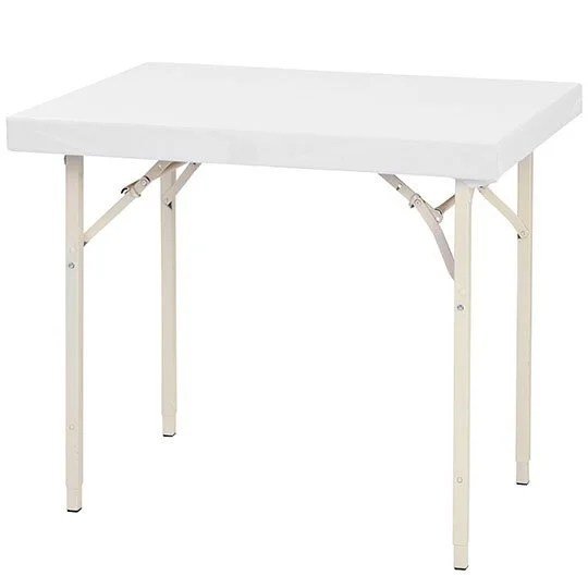 3ftL x 24inW x 30inH Undraped Table