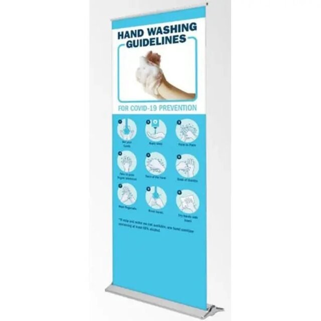 Blade Lite 800 Retractable Banner Stand   31.5inW